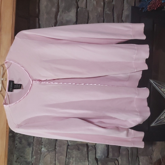 SALE⚡️LANE BRYANT PINK SNAP BUTTON SWEATER SZ 18/20 - Picture 1 of 7